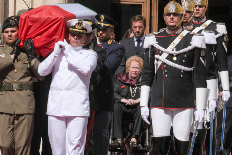 Giorgia Meloni a Montecitorio per i funerali di Stato di Giorgio Napolitano