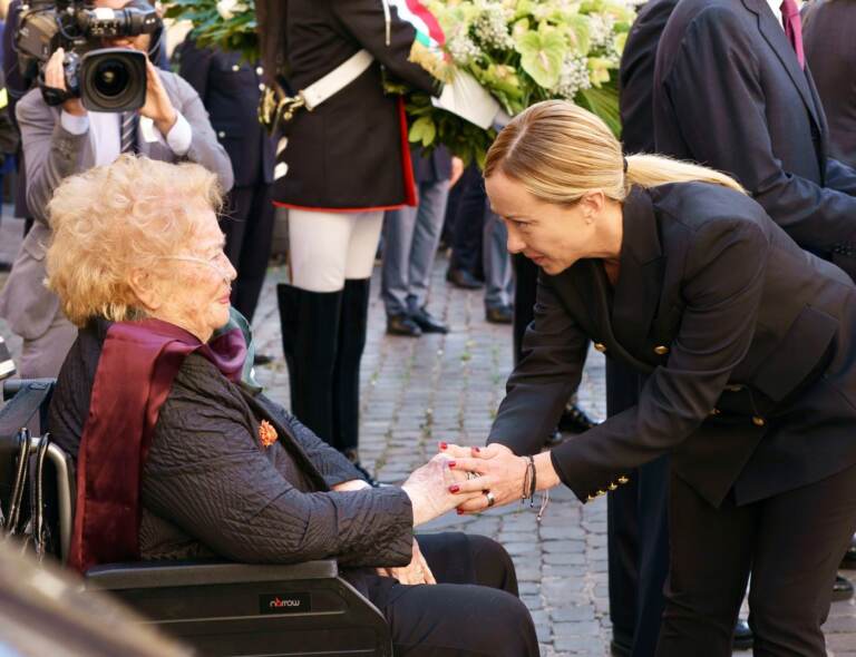 Giorgia Meloni a Montecitorio per i funerali di Stato di Giorgio Napolitano
