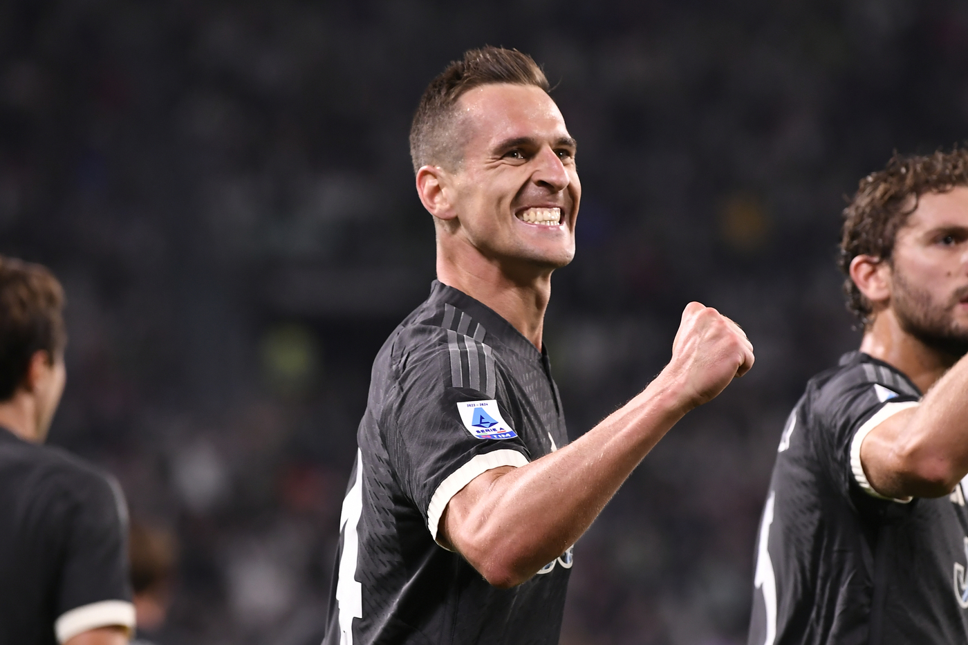 Serie A, Juventus-Lecce 1-0: decisivo il gol di Milik Serie A, Juventus-Lecce 1-0: decisivo il gol di Milik