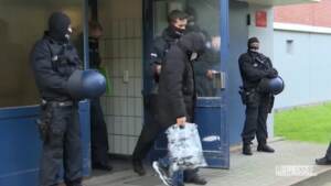 Germania, raid polizia contro immigrazione illegale