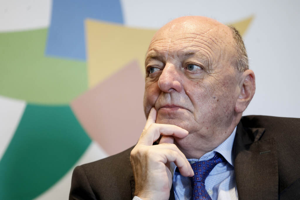 “Che stronzetta”: gaffe di Pichetto Fratin con una giornalista, poi le scuse