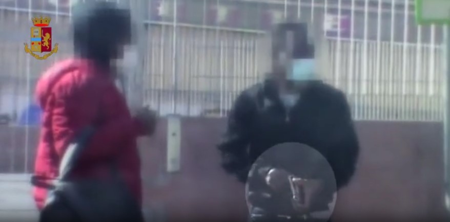 Migranti, traffico di esseri umani: sgominata banda internazionale