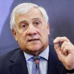 Migranti, Tajani: “Con Tunisi preoccupazioni comuni su flussi”