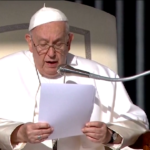 Migranti, Papa Francesco: “Mediterraneo è culla di civiltà e vita”