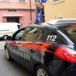 Reggio Emilia, violenza sessuale in parcheggio supermarket: arrestato 55enne