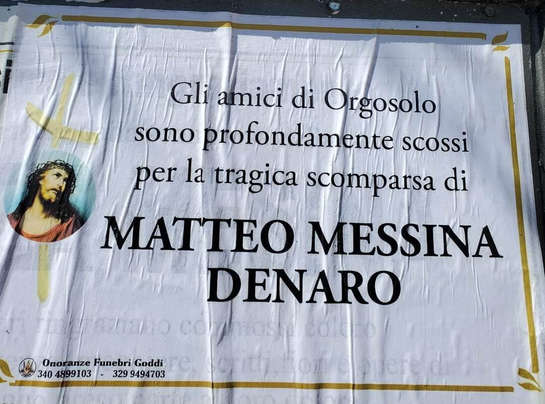 Messina Denaro, in Sardegna manifesti funebri dagli “amici di Orgosolo”