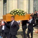 Strage Brandizzo, funerali di Zanera a Vercelli: “Michael sarai sempre nei nostri cuori”