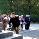 Ucraina, Zelensky rende omaggio alle vittime del massacro di Babi Yar