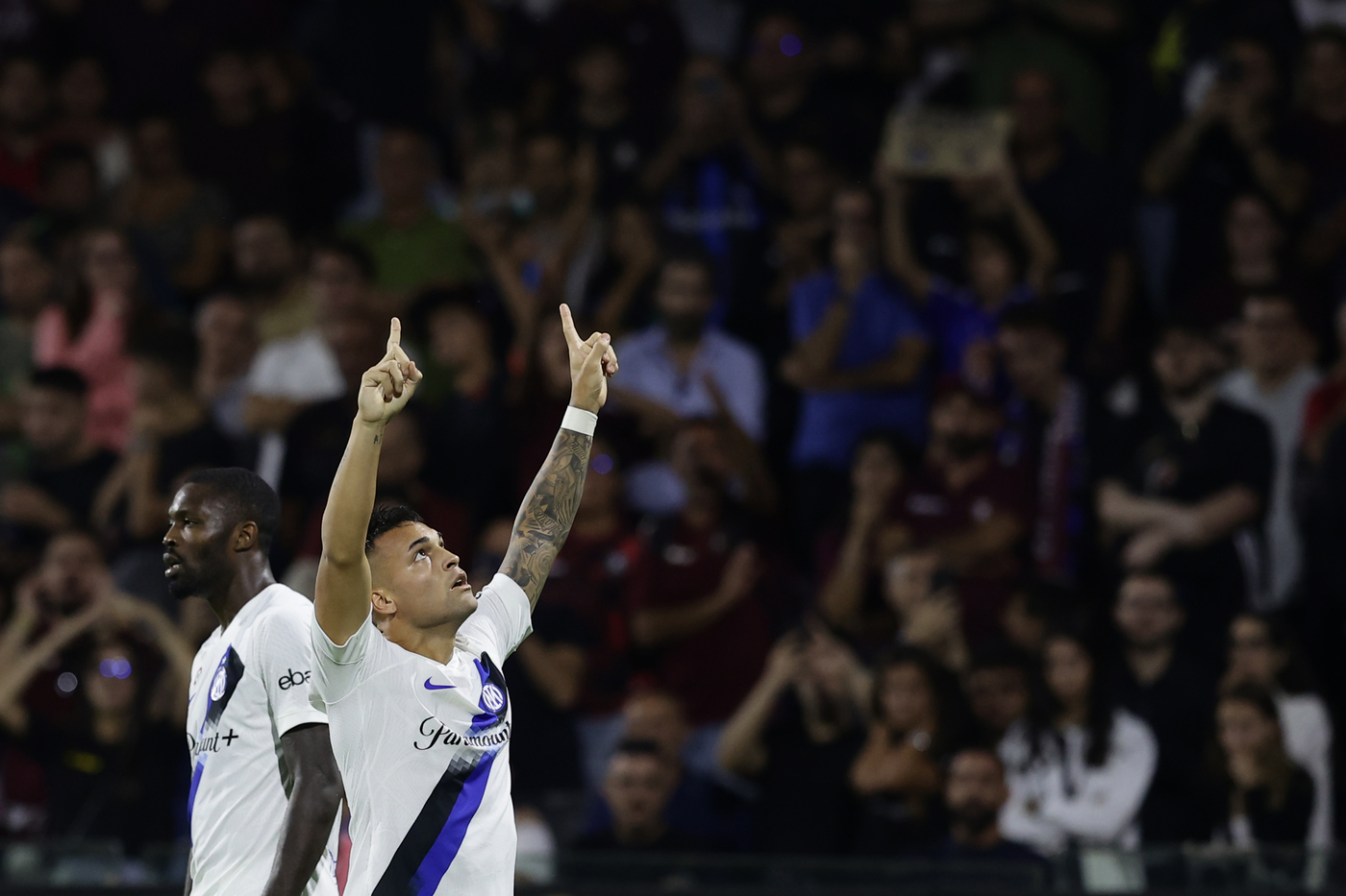 Serie A, Lautaro entra e travolge la Salernitana: Inter poker e primato