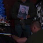 Ucraina, i funerali del ‘fotografo eroe’ ucciso nel Donetsk