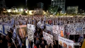 Israele, nuove proteste a Tel Aviv contro la contestata riforma della giustizia