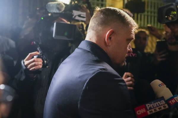 Elezioni Slovacchia, vincono i filorussi dell’ex premier Fico