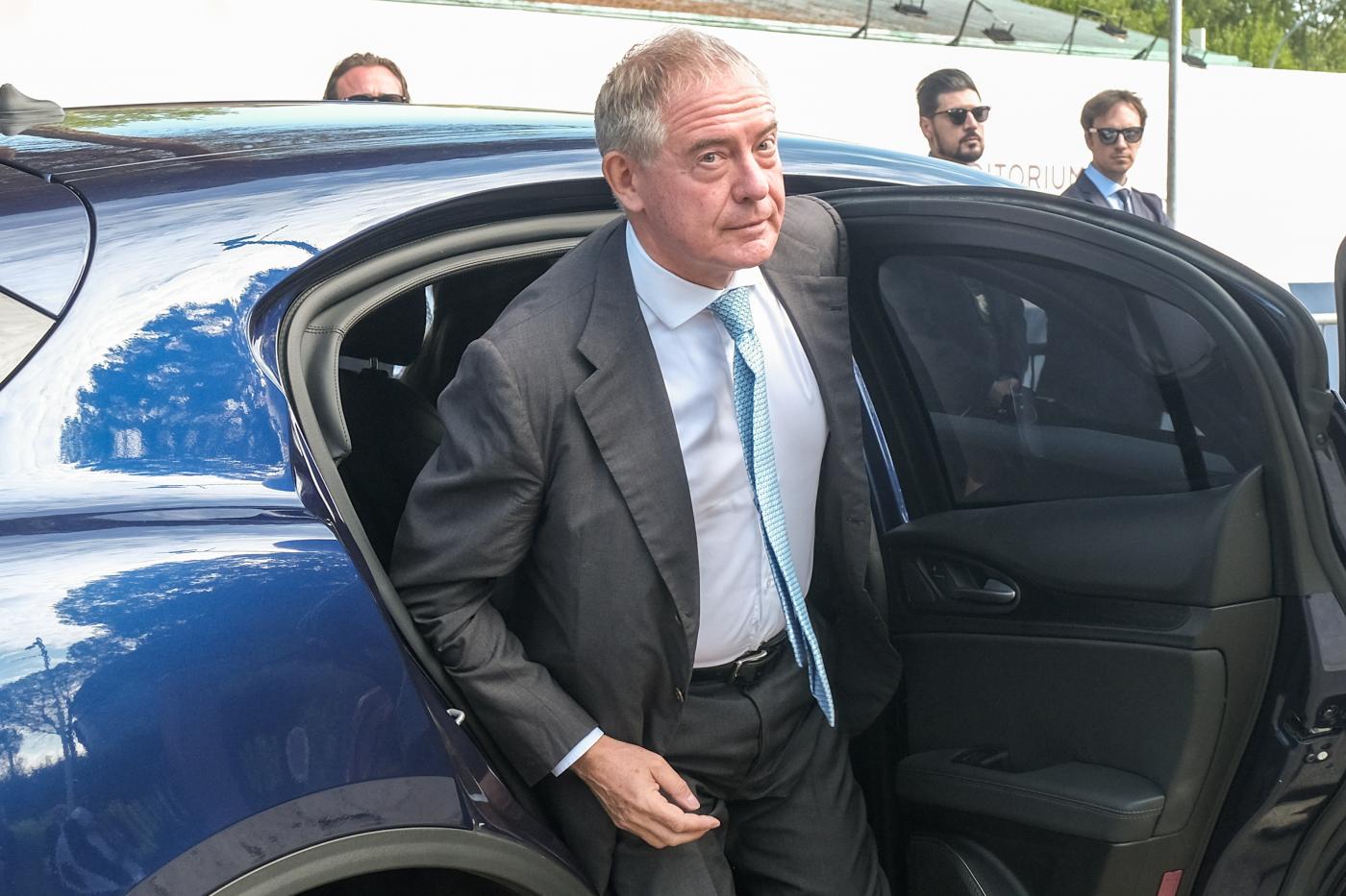 Magneti Marelli, Urso: “Ora nuovo piano industriale”