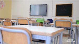 Terremoto Campi Flegrei, scuole chiuse a Pozzuoli: la verifiche strutturali