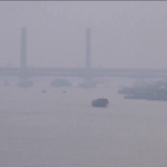 Indonesia, incendi sull’isola Sumatra: nebbia fitta a Palembang