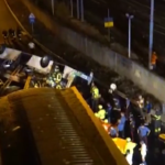 Mestre, autobus giù da cavalcavia: le immagini del luogo del disastro