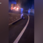 Incidente Mestre, la disperazione di un testimone: “Ci sono 50 persone che stanno morendo”