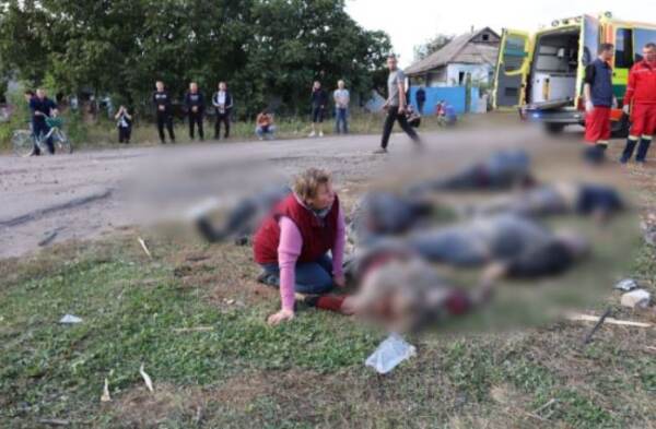 Ucraina, 51 morti a Kupiansk. Putin testa missile nucleare