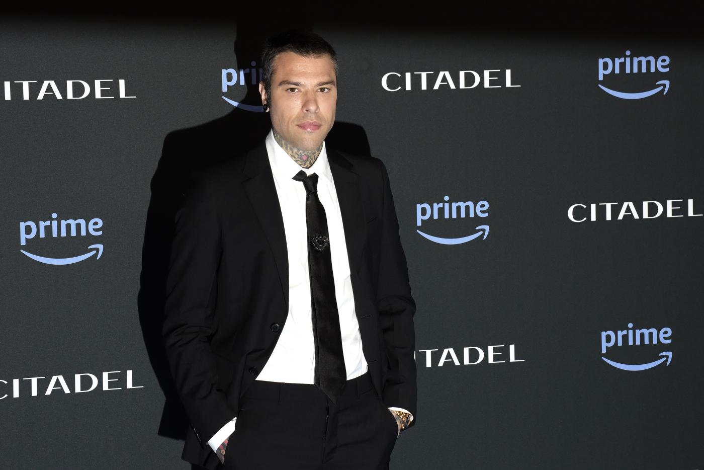 Fedez, possibili dimissioni in giornata dall’ospedale Fedez, possibili dimissioni in giornata dall’ospedale