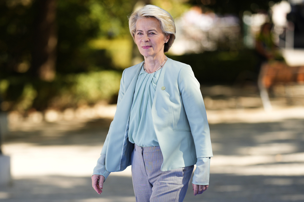 Migranti, von der Leyen a Granada: “Partnership per corridoi umanitari e legali”