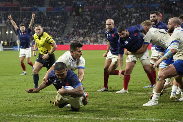 Mondiali rugby, Italia eliminata: la Francia si impone 60-7