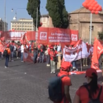 Cgil, in migliaia in piazza a Roma”a difesa della Costituzione”