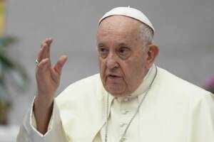 Migranti, Papa: “Nessun rimpatrio in Paesi che violano diritti umani”