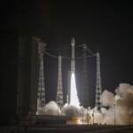Spazio, decollo riuscito per il razzo Vega