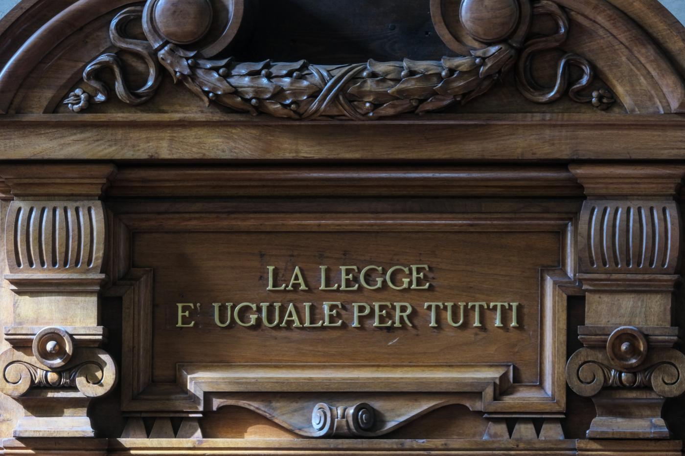 Trattativa Stato Mafia, Cassazione: “La condotta ex ufficiali Ros fu irrilevante”