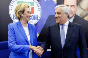 Antonio Tajani annuncia il ritorno di Letizia Moratti in Forza Italia