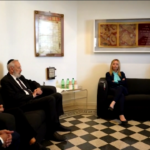 Israele, Meloni alla Sinagoga di Roma