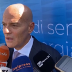 Gas, Descalzi: “Con guerra prezzo salito, impatto su produzione è marginale”