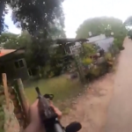 Israele, l’attacco a un kibbutz dalla bodycam di un miliziano di Hamas