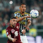 Juventus, infortunio per Danilo: lesione al bicipite femorale