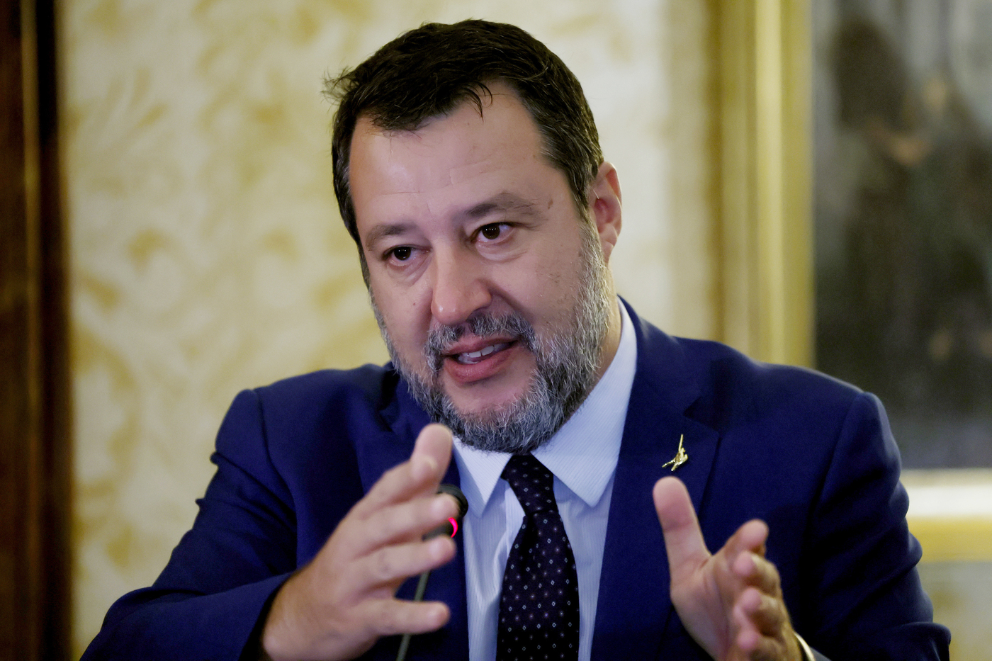 Ponte Stretto, Salvini: “C’è copertura in manovra, carta canta”