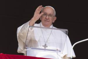 Papa Francesco: “Io comunista? No, seguo solo il Vangelo”