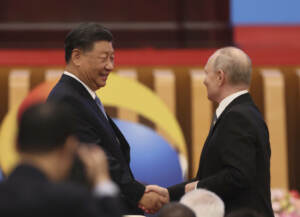 Russia-Cina, Putin a Xi: “Stretto coordinamento su politica estera”