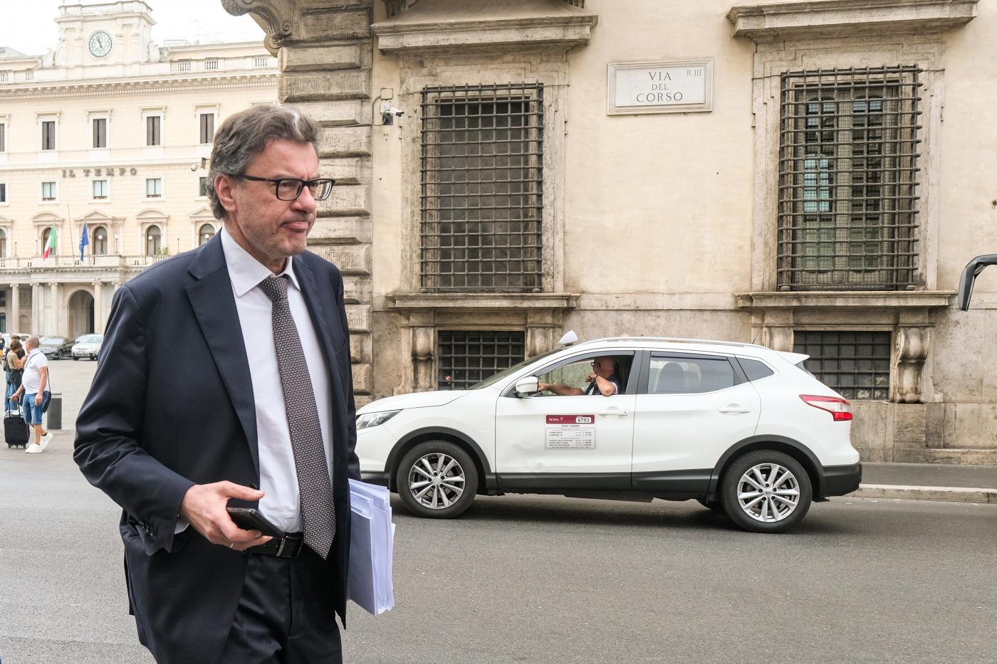 Pil: Mef, conferma approccio prudente e serio del ministro Pil: Mef, conferma approccio prudente e serio del ministro