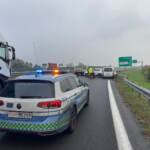 Ultima Generazione, attivisti clima bloccano imbocco autostrada A4 Torino-Milano