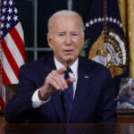 Usa, Biden in privato insulta Trump: “E’ uno str…o malato”