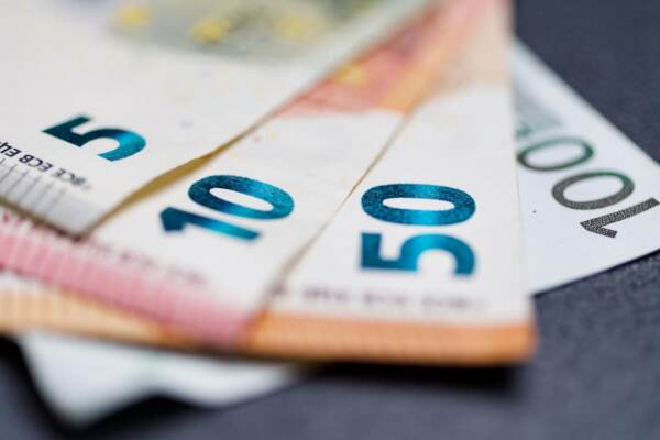 THEMENBILD, Countdown für den Beitritt Kroatiens zur Eurozone