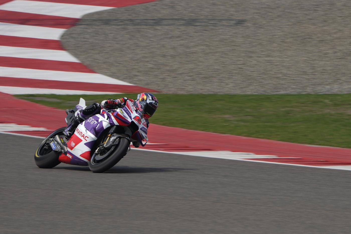 MotpGp, in Australia trionfa Zarco