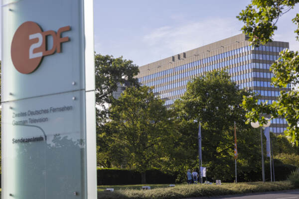 Germania, allarme bomba a canale tv Zdf: evacuati 600 dipendenti