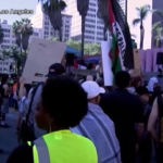 Medioriente, manifestazione filo-palestinese a Los Angeles