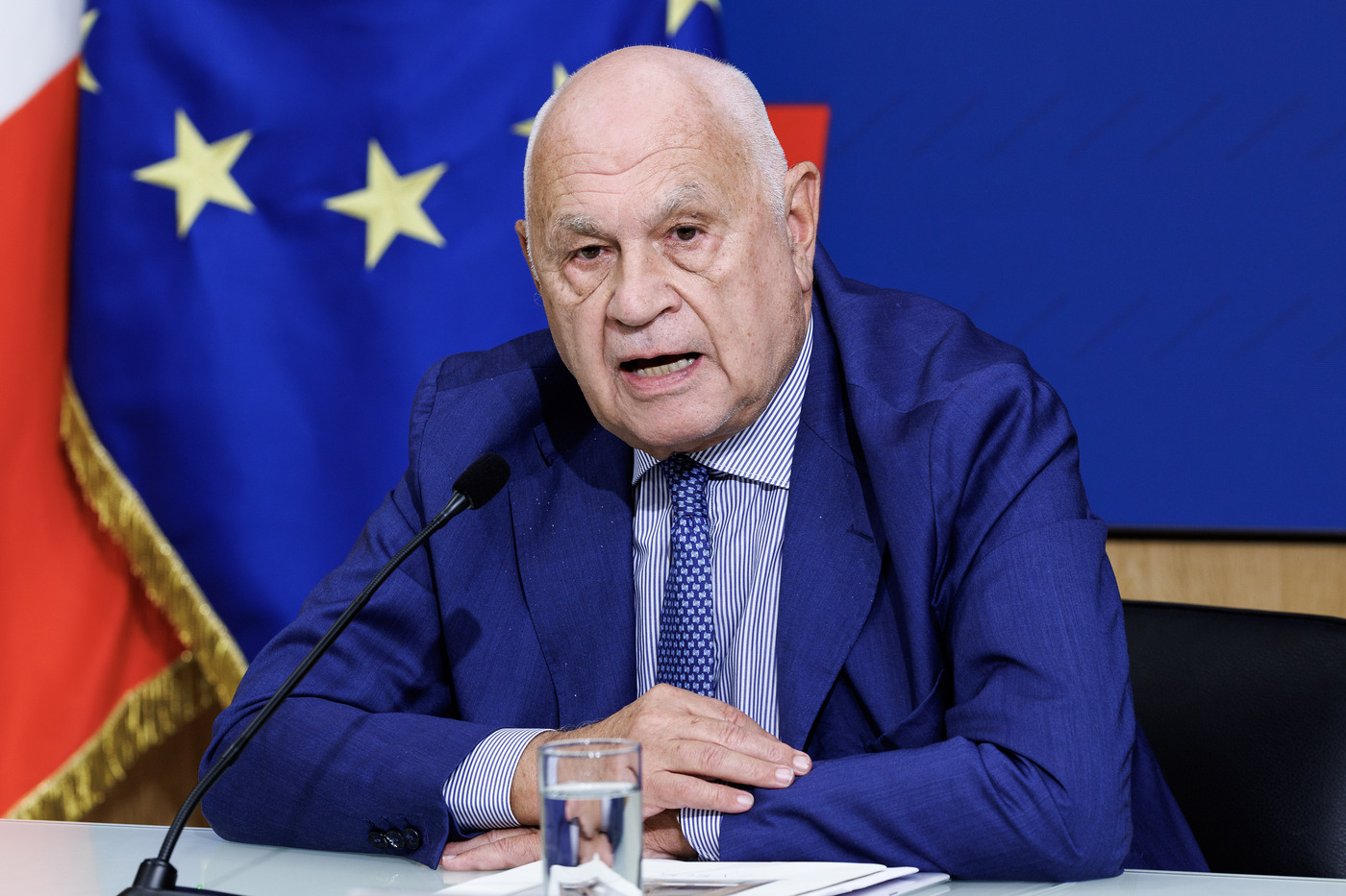 Carceri, Nordio: “Servono nuove strutture, usare caserme dismesse”