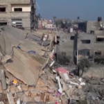 Gaza, raid israeliani sulla Striscia: edifici residenziali distrutti