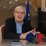 Caso Sgarbi al Ministero della Cultura, valuterà premier. Sottosegretario, non mi dimetto