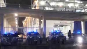 Napoli, servizi “alto impatto” delle forze dell’ordine: perquisizioni