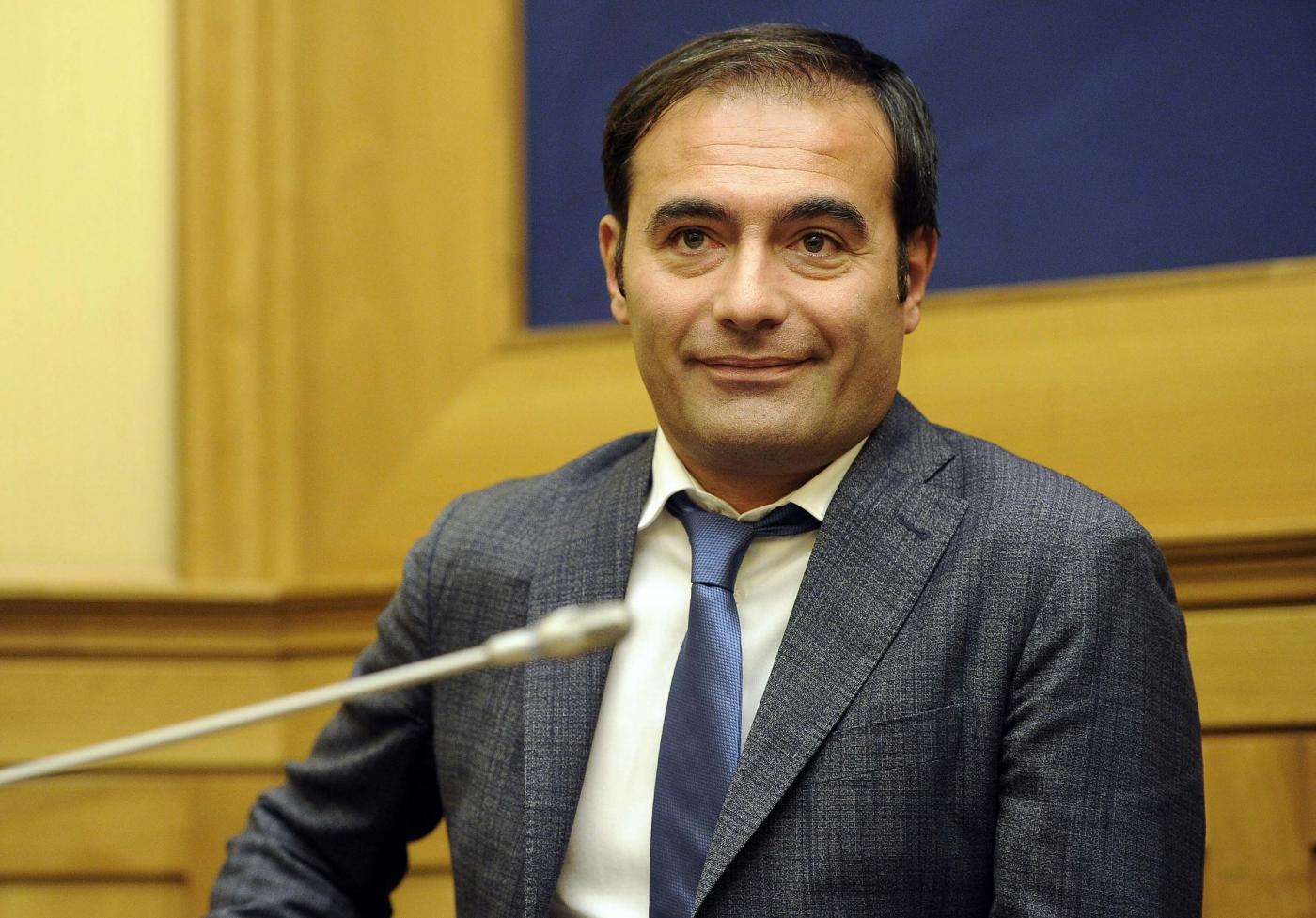 “Educazione sessuale è nefandezza”: bagarre in Aula sul leghista Sasso