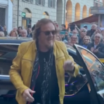 Reggio Emilia, Zucchero accolto da centinaia di fan